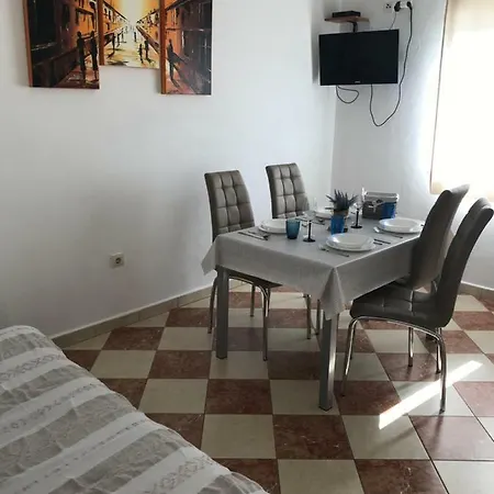 Apartments Angela Primosten Exterior photo