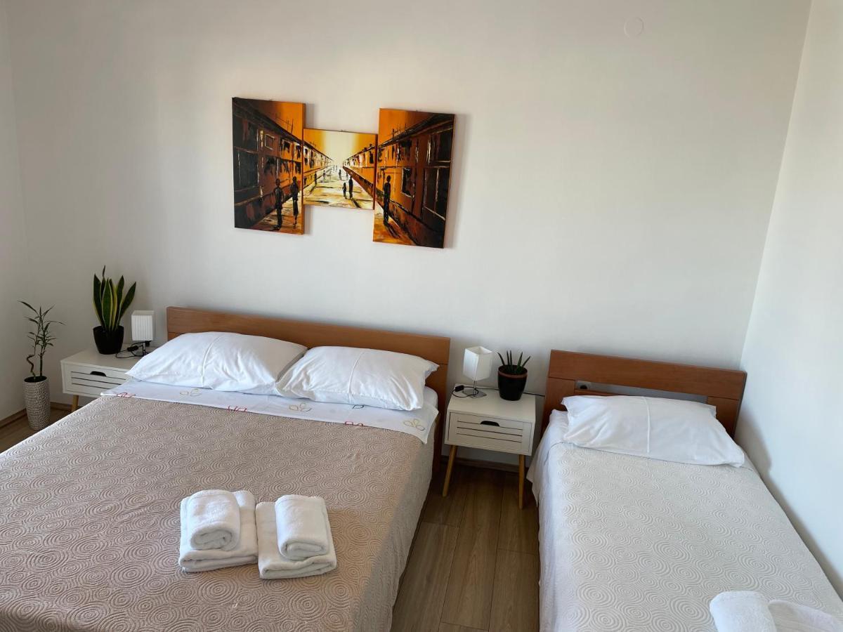 Angela Apartment Primosten