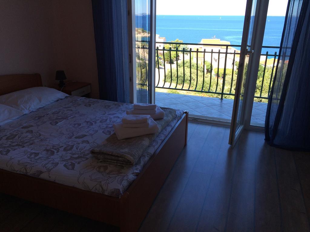 Angela Apartment Primosten
