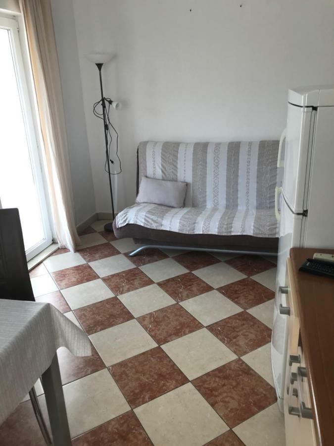 Angela Apartment